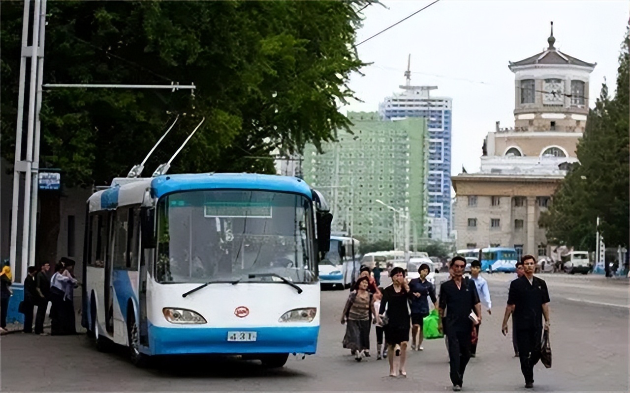朝鲜看中国的视角,真正的朝鲜是什么样的
