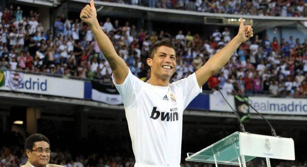 足球各大豪门队史上最佳转会都有哪些？