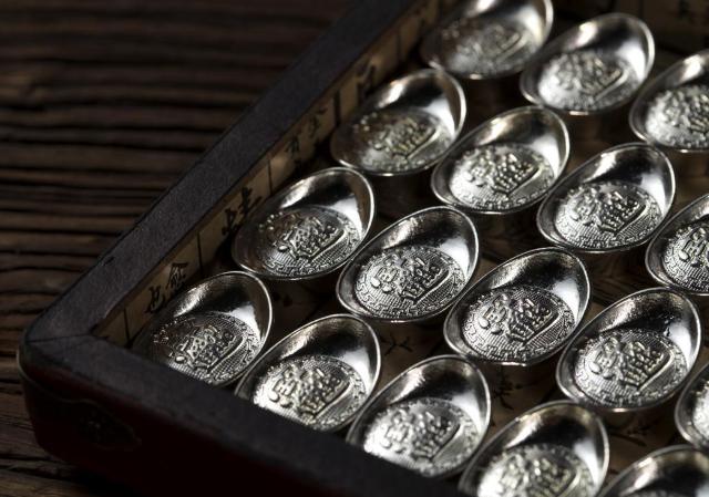 清朝后期白银外流的情况和影响,明朝中后期对外贸易特点