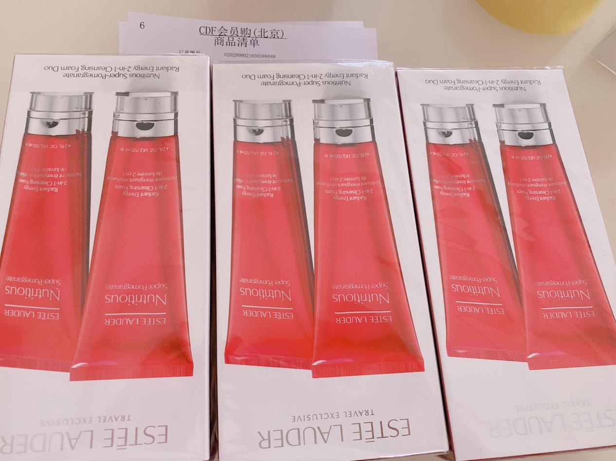 油性皮肤用哪款洗面奶适合,女性混合油性皮肤适合的洗面奶