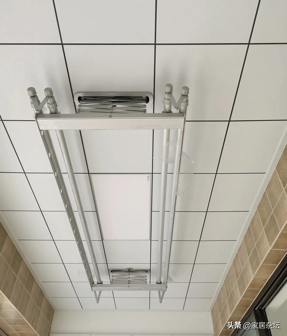 阳台吊顶多高装自动晾衣架比较好,阳台吊顶和自动晾衣架哪个先安装