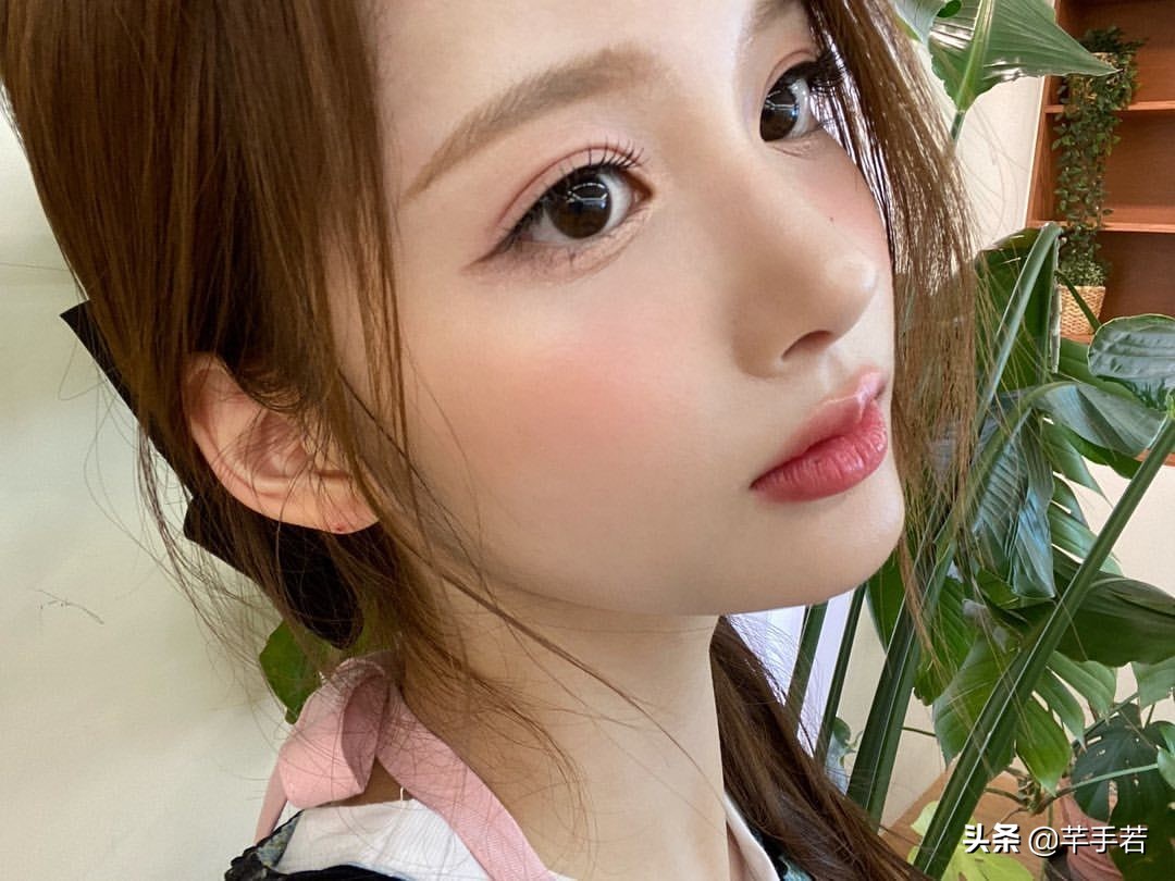 jyp新女团nmixx成员宣传,jyp新女团签售切屏