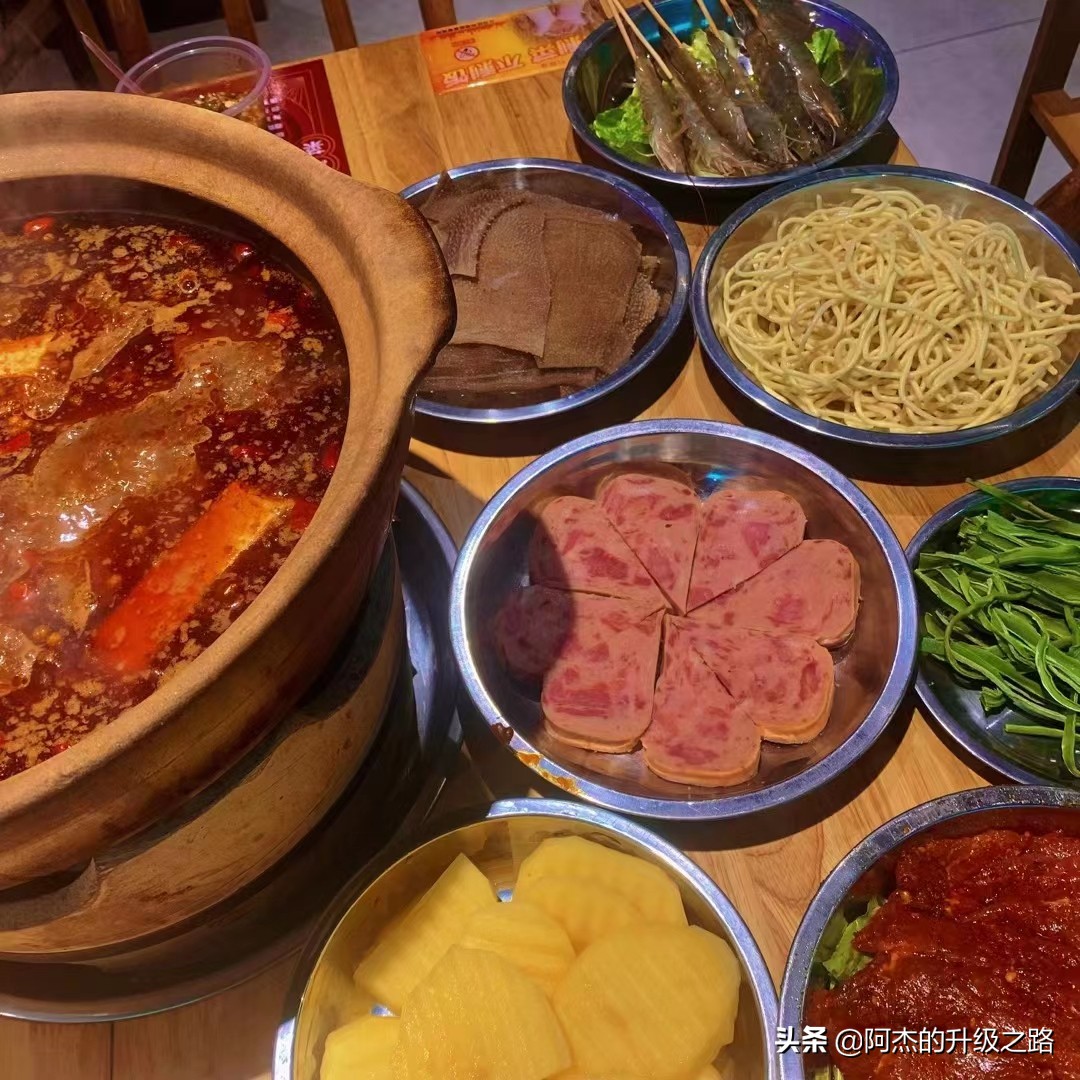 在团队建设中你本人应该怎么做,团队建设又如何度过瓶颈期