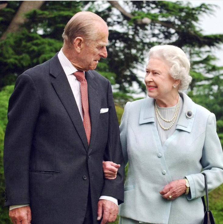 英国女王的婚姻历程,英国女王的爱情文案