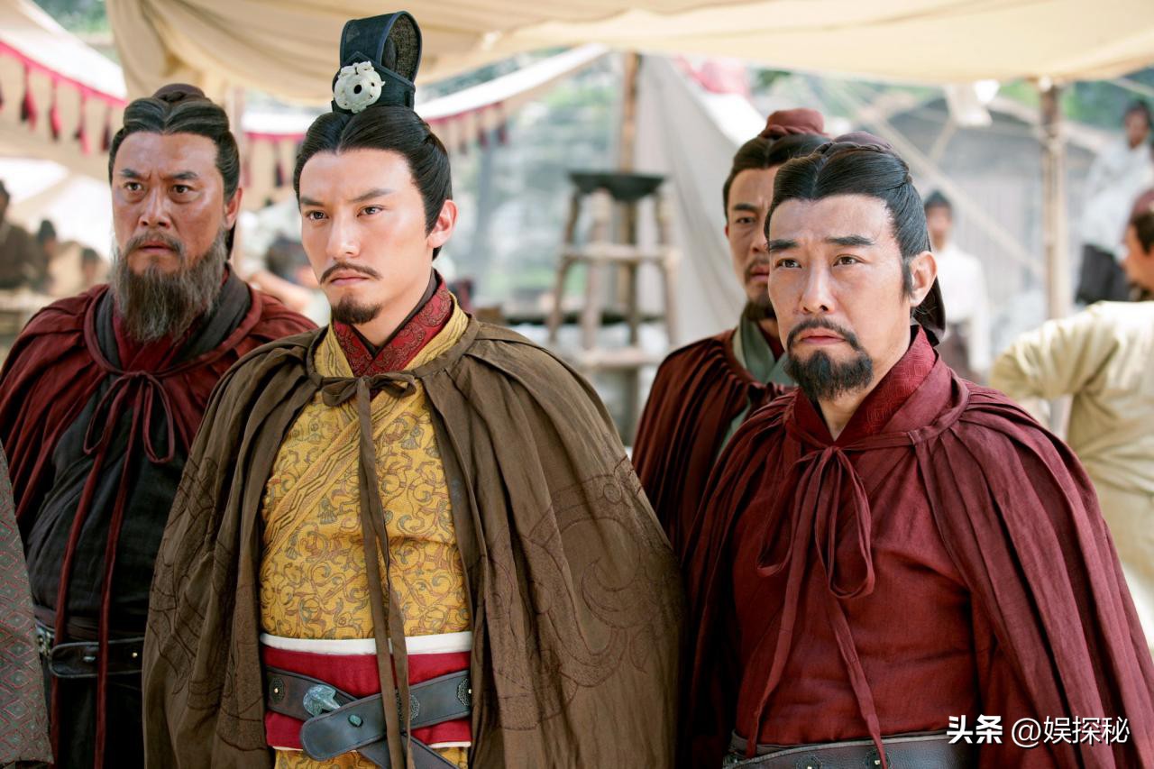 赤壁梁朝伟金城武弹琴片段,金城武电影赤壁北京见面会