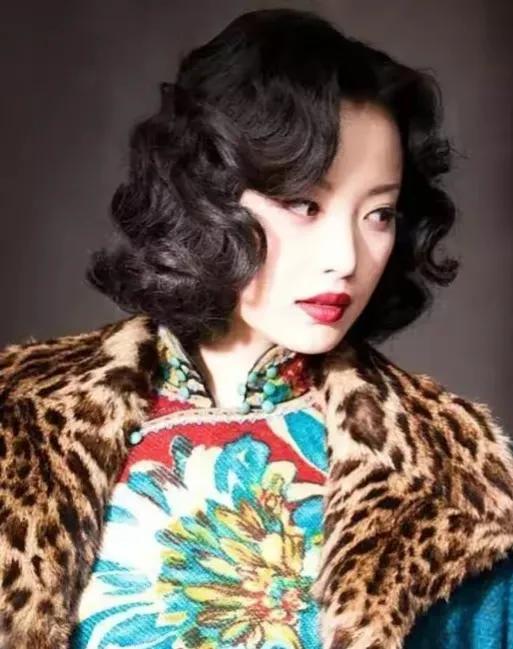 倪妮和井柏然哪一年分手的,倪妮先跟冯绍峰还是井柏然