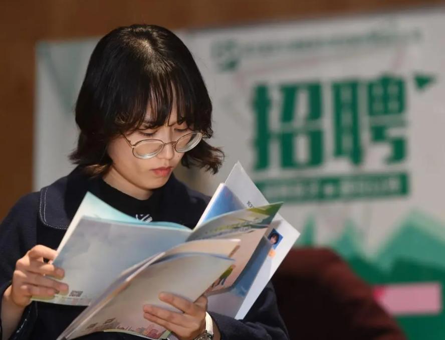 校招和社招差的不是一点点，毕业生需要做好区分，以免走了弯路