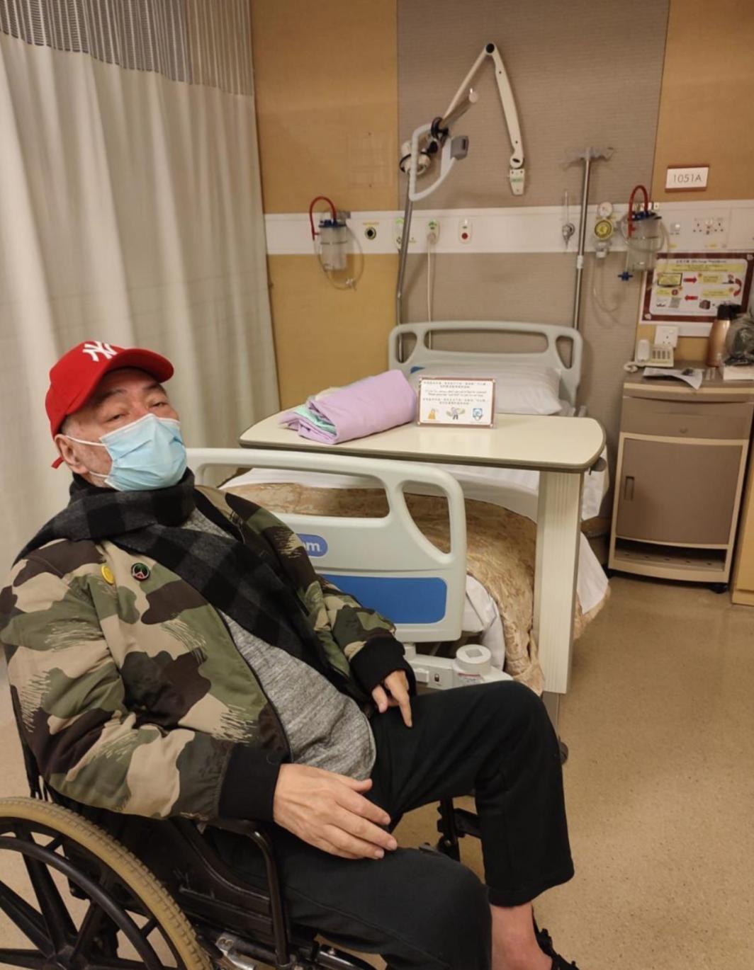 香港歌手办70岁寿宴后二度确诊,咳嗽流涕症状轻微,已致歉出席者