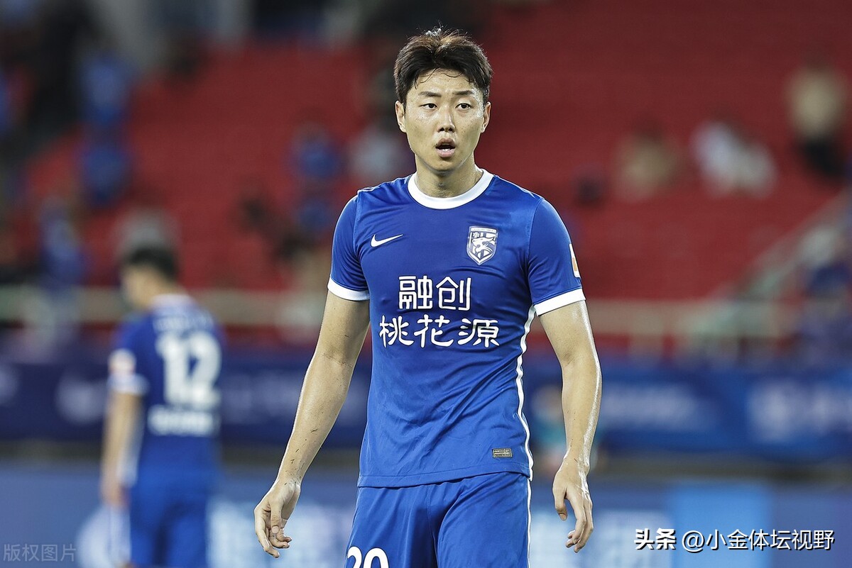 海港队外援解约离队加盟苏超豪门,海港签约韦世豪