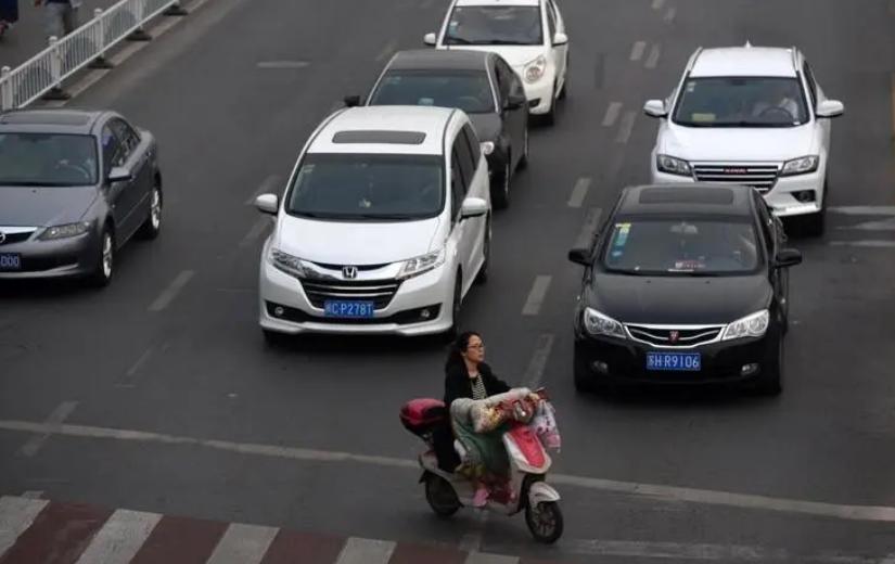 交通肇事对14周岁逃逸者怎样处罚,以案释法交通肇事逃逸