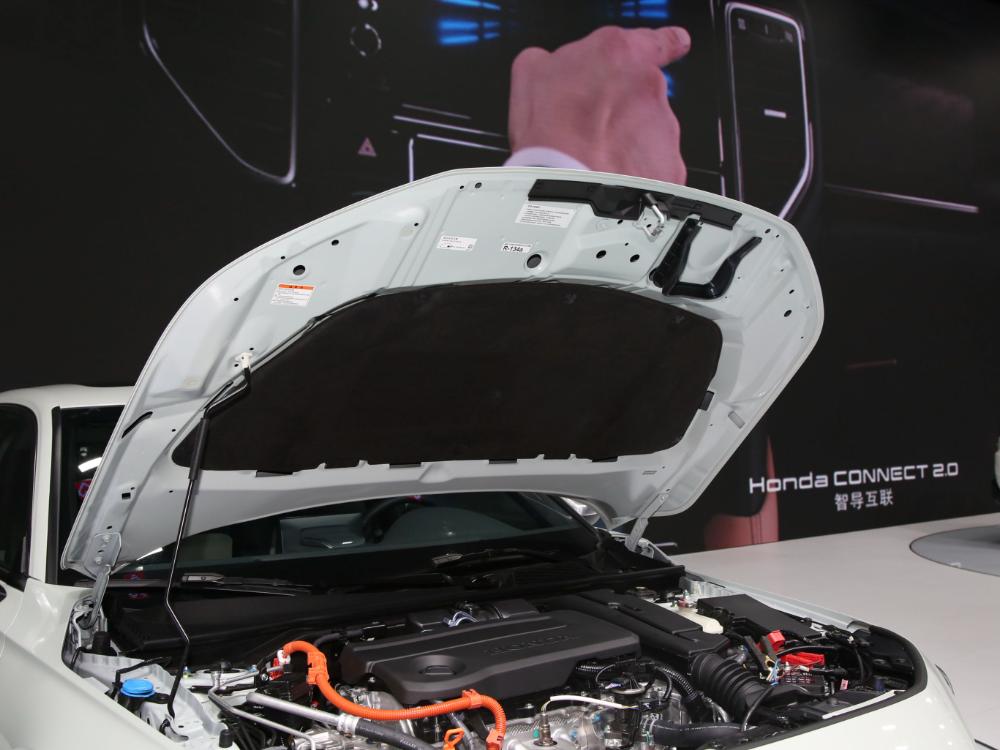 油耗很低百公里5个油操控性强,本田思域2008款1.8l自动挡油耗