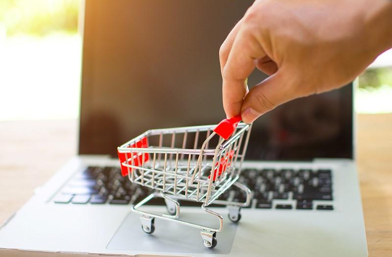 亚马逊女装销量排行榜,亚马逊女装值得做吗