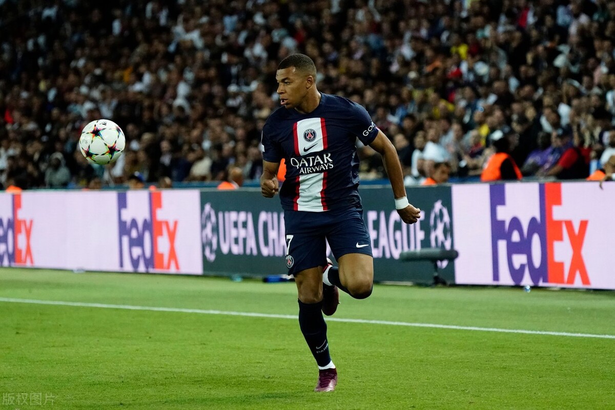 姆巴佩不肯踢中锋,姆巴佩没打进内马尔的传球