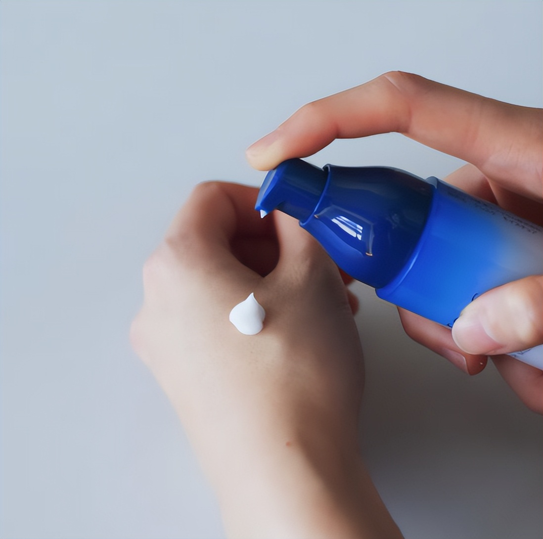 化妆教程日常妆20-25岁,新手化妆教程日常妆超详细