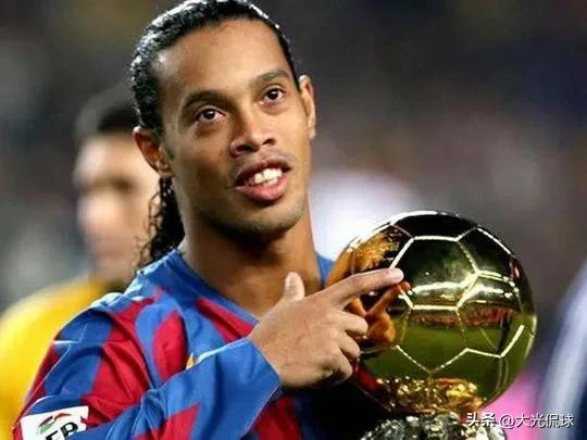 中国国家男子足球队前主教练,雅拉宾斯基执教泰达时候阵容