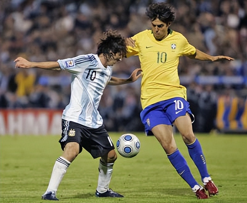 卡卡和前妻相爱吗,卡卡和前妻的恩爱视频