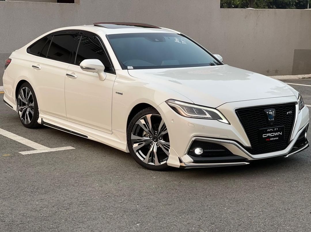 丰田皇冠历史文化,丰田皇冠一代经典