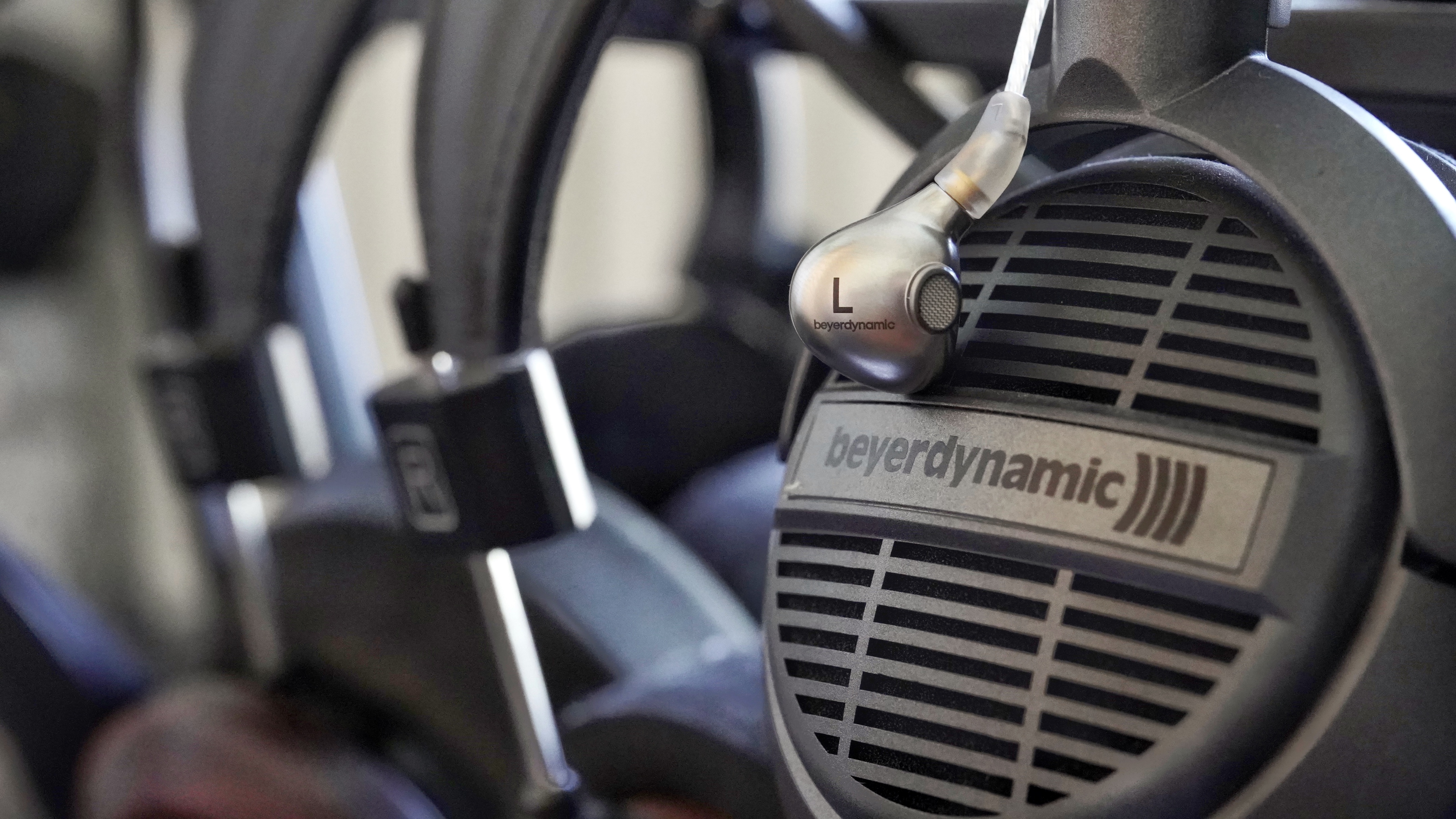 拜雅榭兰图二代开箱,拜雅榭兰图二代耳塞