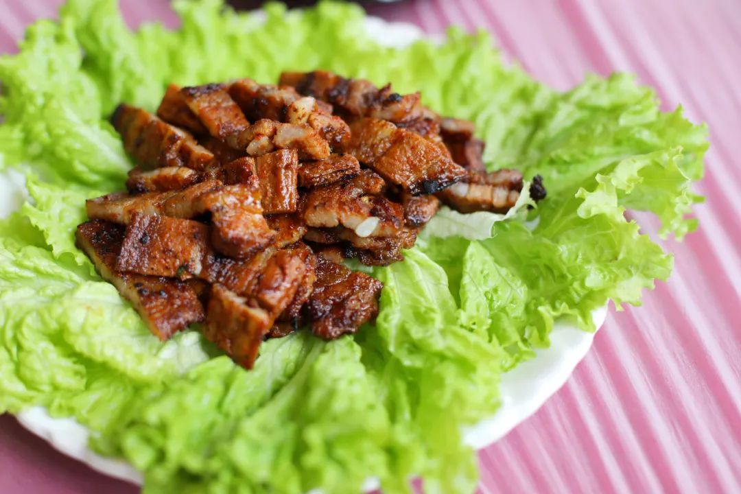 不一样的云南腾冲旅行，亲手做茶饼，品茶园美食，体验感真不错！