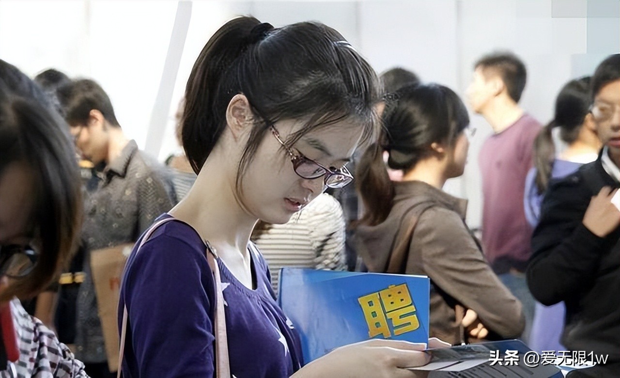 邮政乡镇柜员待遇怎样六险二金,邮政劳务招工