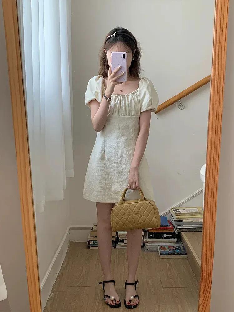 法式灯笼袖针织连衣裙秋冬高级感,灯笼袖连衣裙爆款2022新款