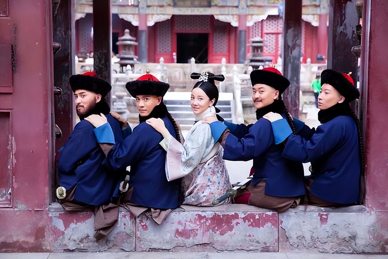 陈小纭整容前演过什么电视剧,演员陈小纭现状