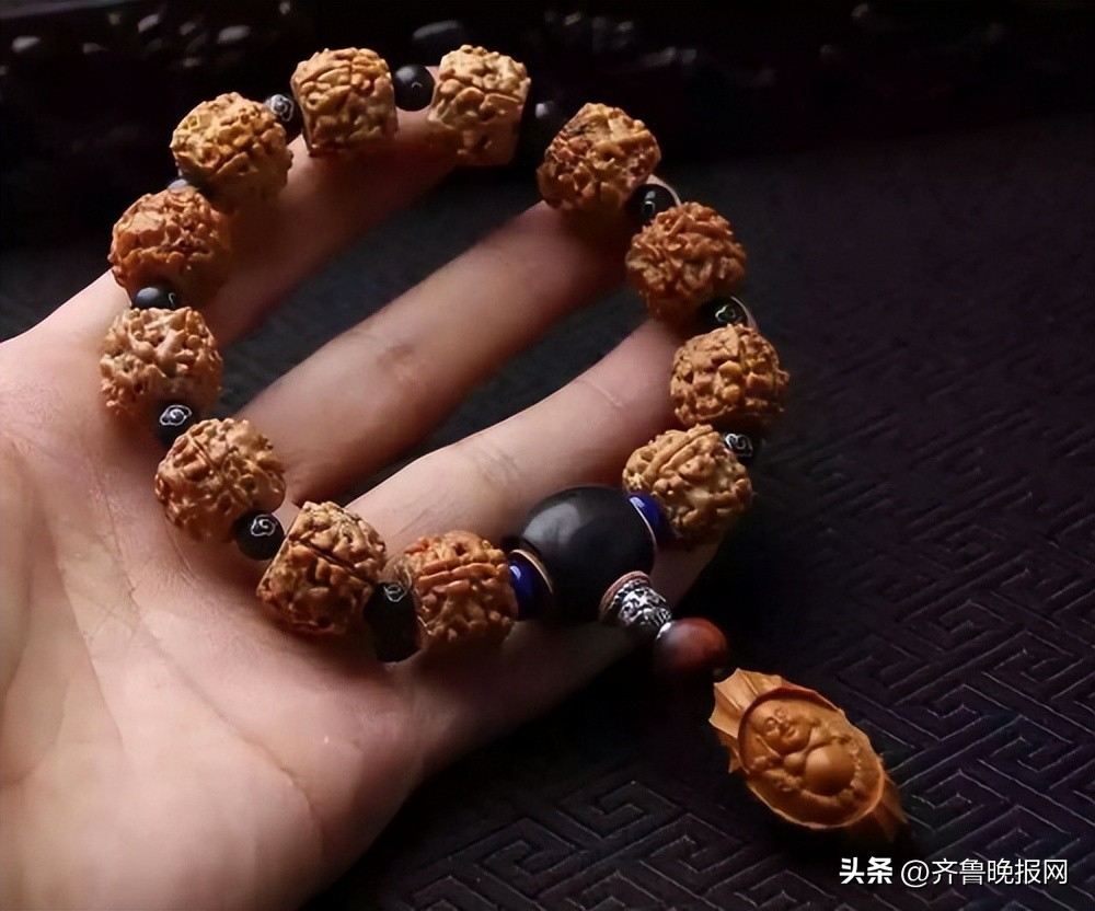 文玩手串哪种盘出来好看,文玩手串108搭配什么好看