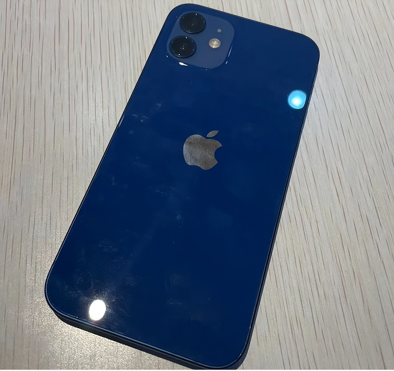 iphone手机有隐藏id怎么解锁,iphone12丢失了没有id怎么办