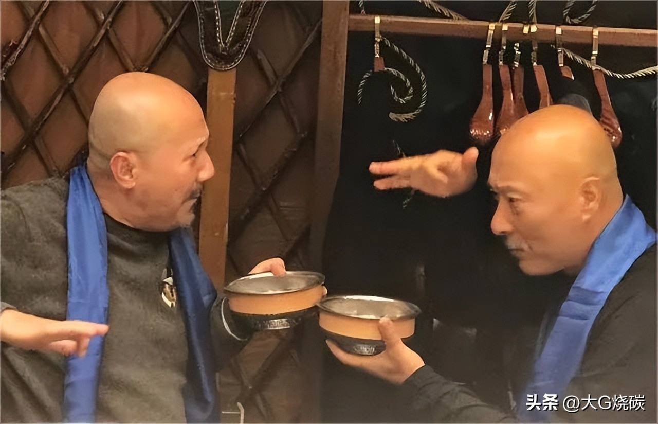 蒙古高度白酒,蒙古人喝白酒