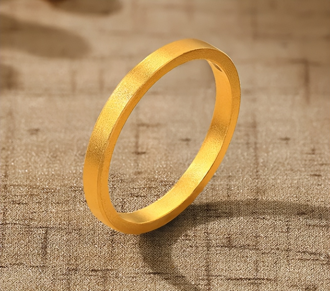 结婚买钻戒还是黄金好,结婚买黄金好还是钻石好