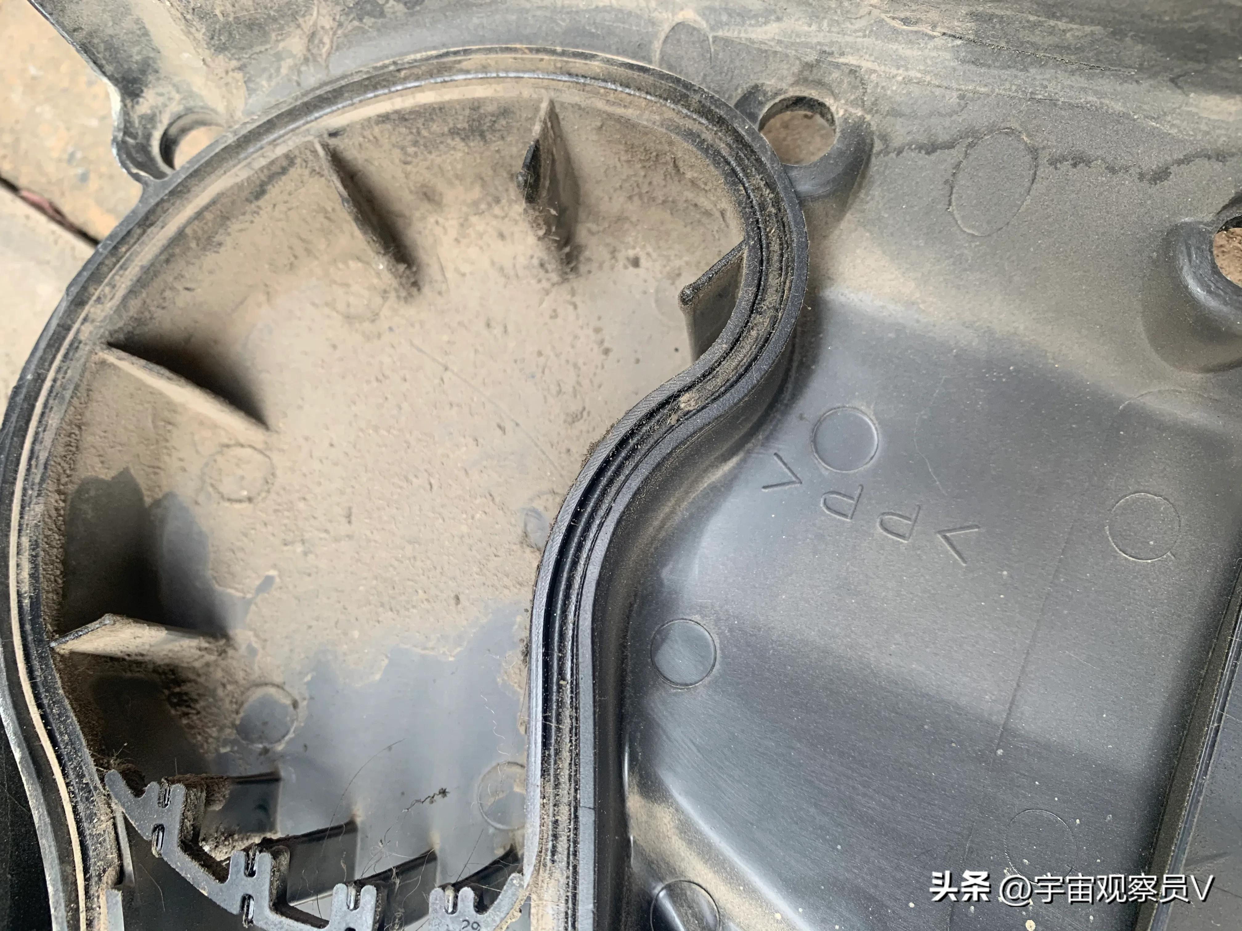 巧格摩托车怎么换空滤器,nsd125摩托车换空滤