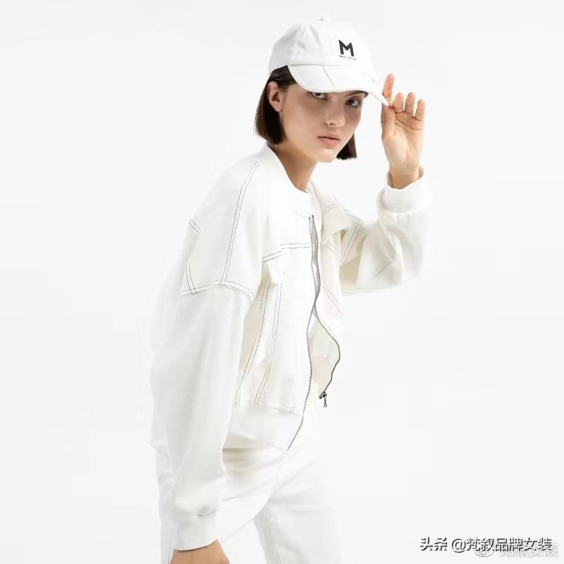 梵叙女装卫衣,阜新梵叙品牌女装集合店