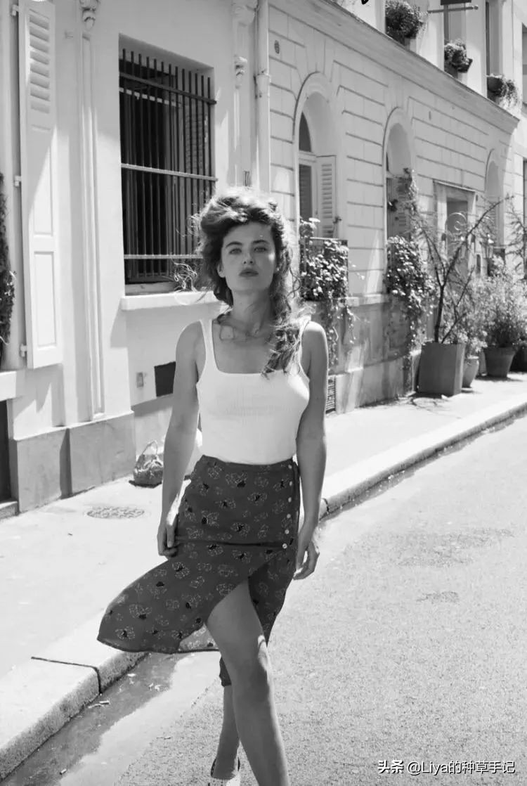 吊带内搭遮副乳遮肉,穿吊带怎么遮肉副乳