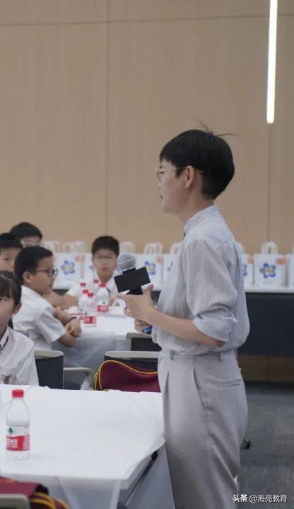 在小小的孵化器里,种商业的种子,开梦想的花