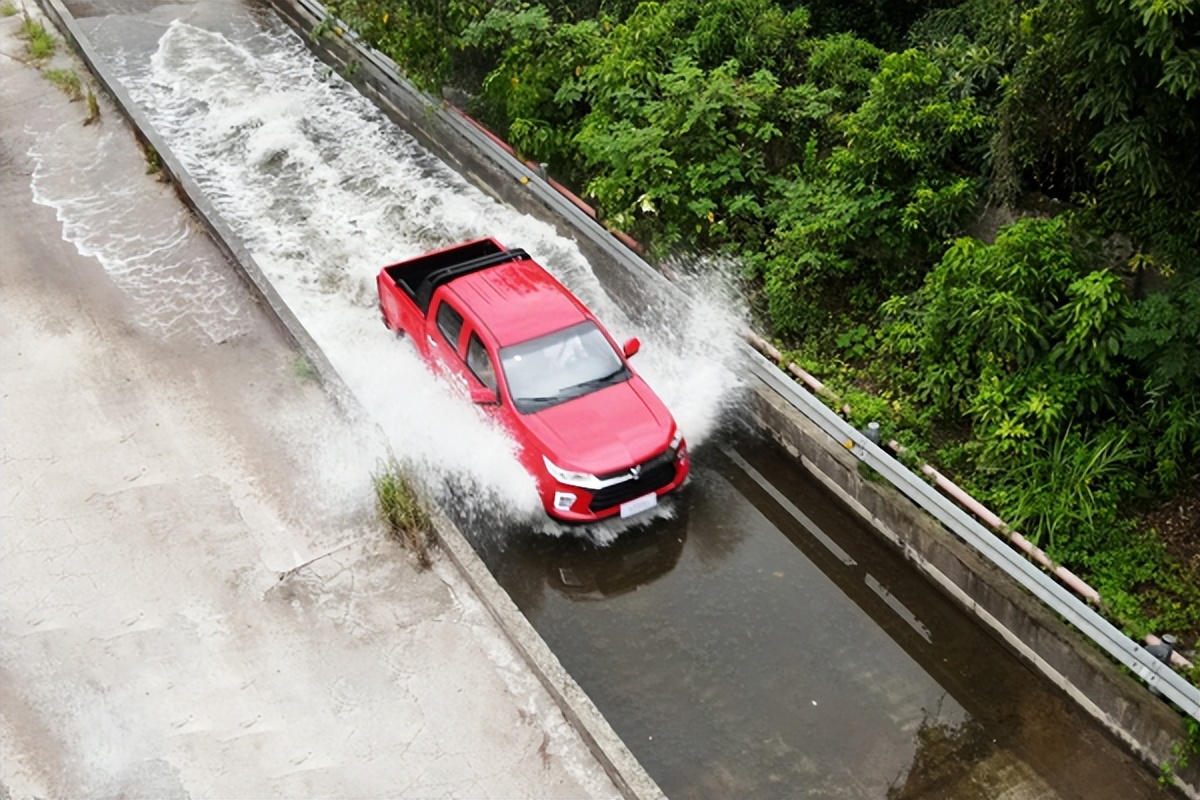 庆铃五十铃taga达咖3.0t,庆铃五十铃皮卡达咖越野