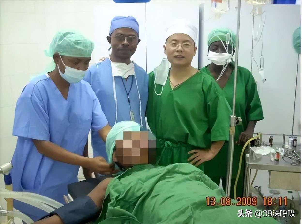 广州医科大学附属口腔医院副院长张清彬：爬坡过坎，滚石上山