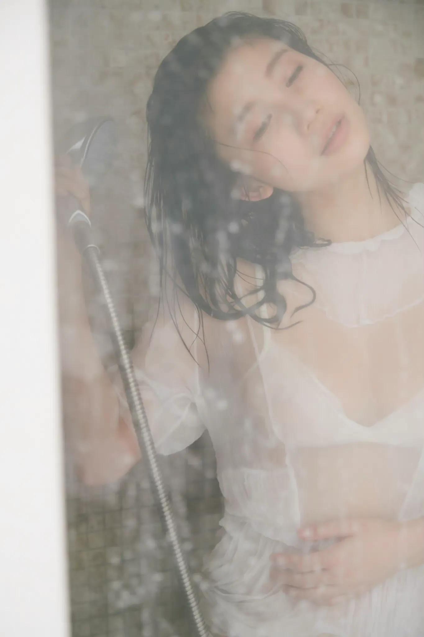 小仓优香美女图片分享