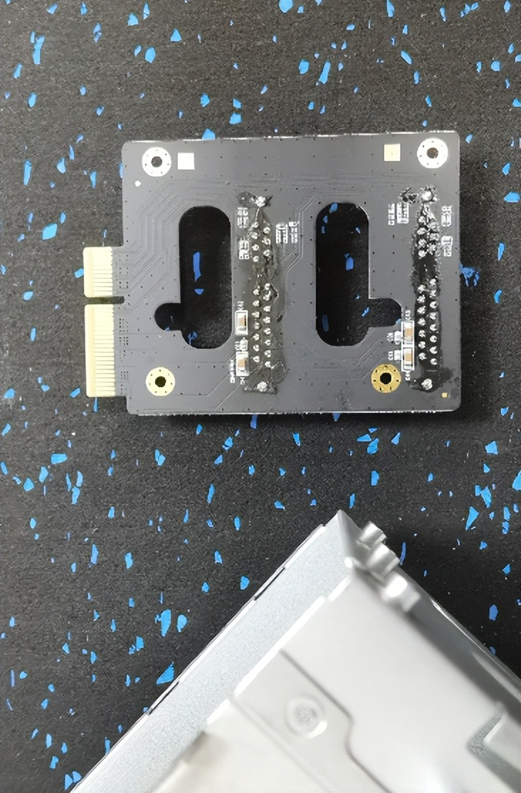 常用数据备份方式磁盘阵列,raid磁盘阵列到底哪个安全