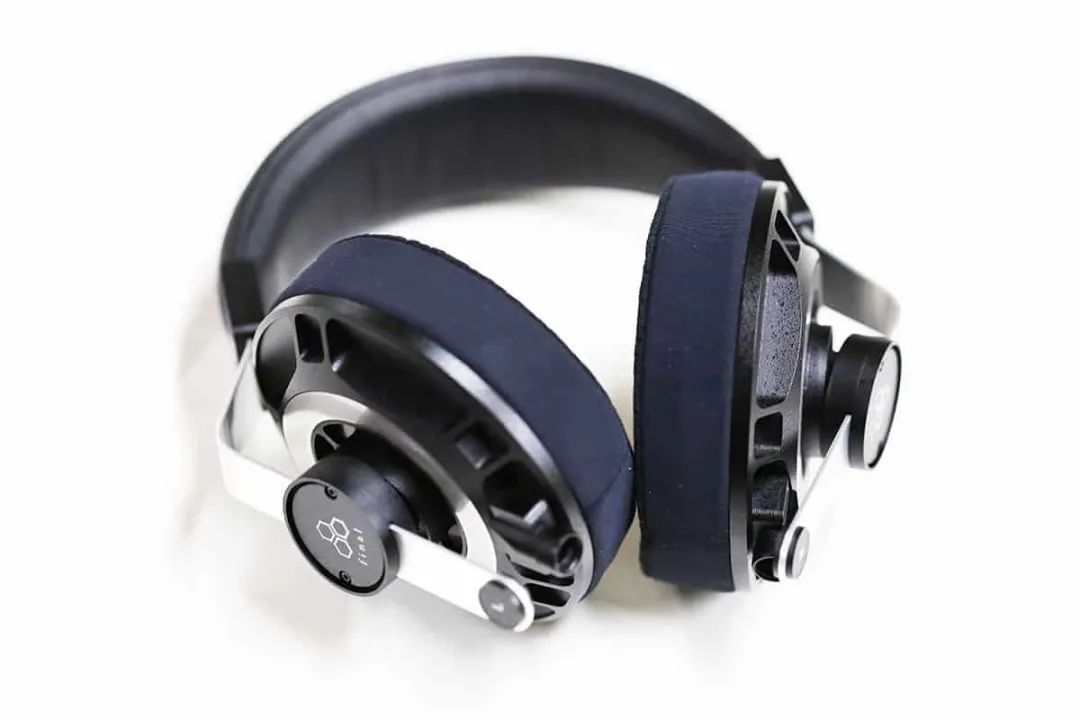 哪款千元耳机媲美万元耳机音质,耳机排行榜最贵前十名