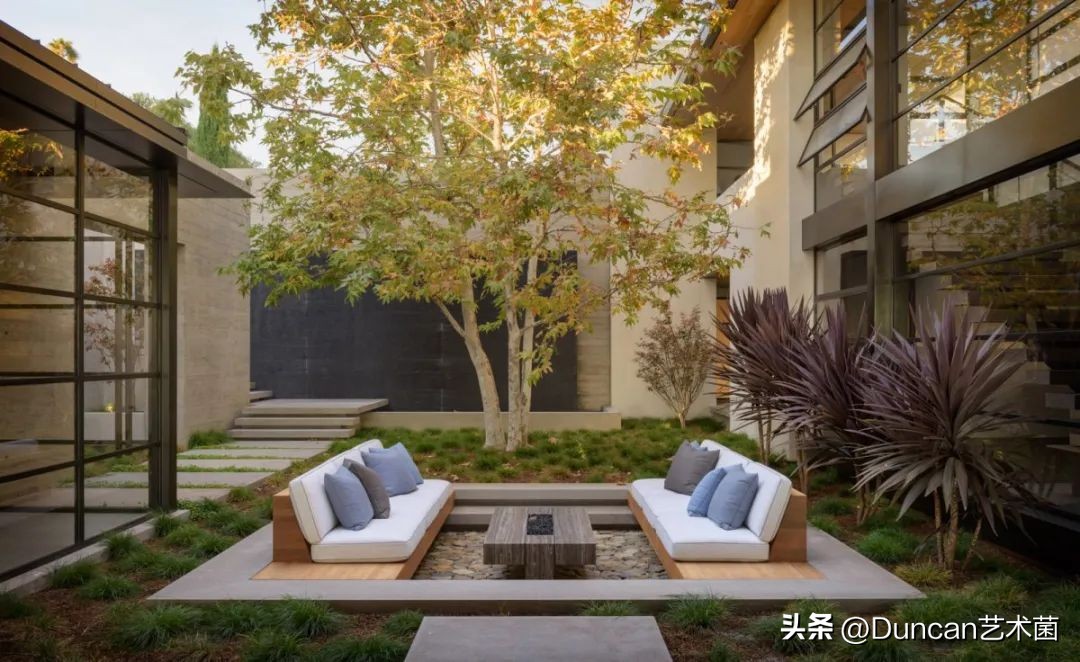 西雅图LucasInterior古朴隐逸的度假住宅