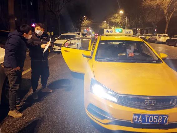 一份特别答卷这场大考背后的付出,一场特殊的大考