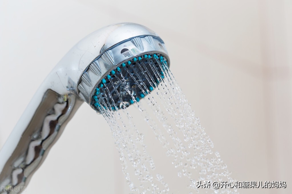 坐月子可以喝奶茶吃冰棍吗,坐月子可以吃雪糕吧