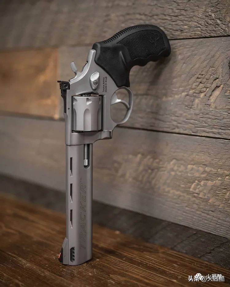 精美枪械美图,最美枪械图