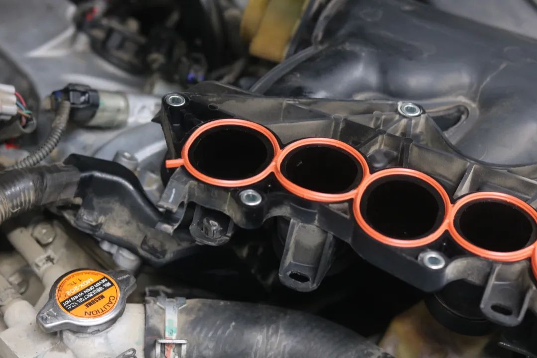 13代半皇冠底盘松散回炉重造,十三代皇冠彻底整备