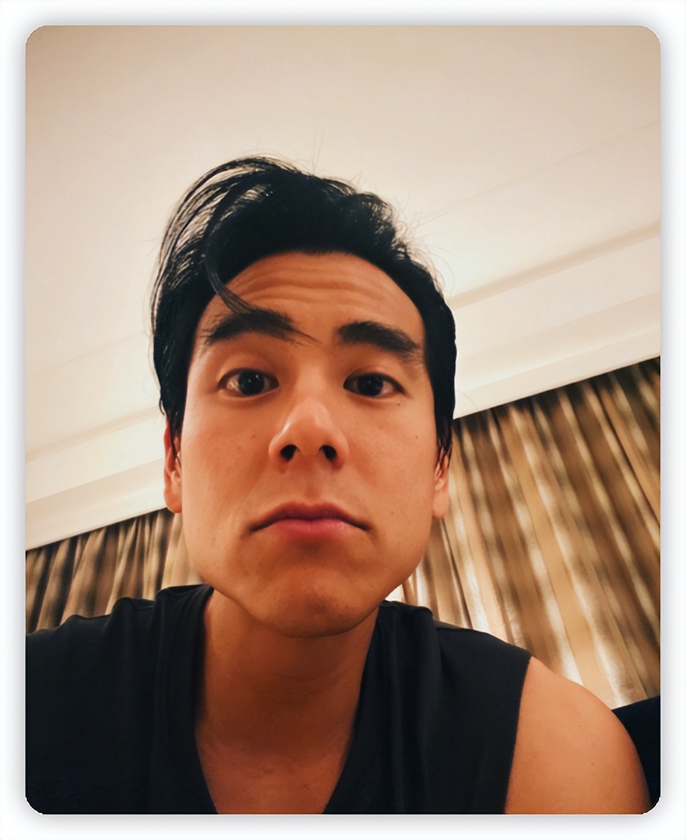 彭于晏去澳洲,彭于晏最近的机场照