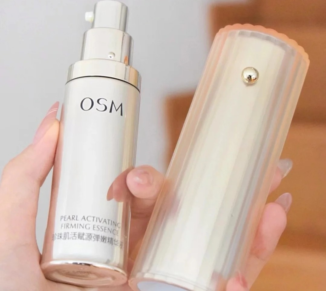 女生想变白变漂亮，公认好用的4款美白精华要知道，有效去黄提亮