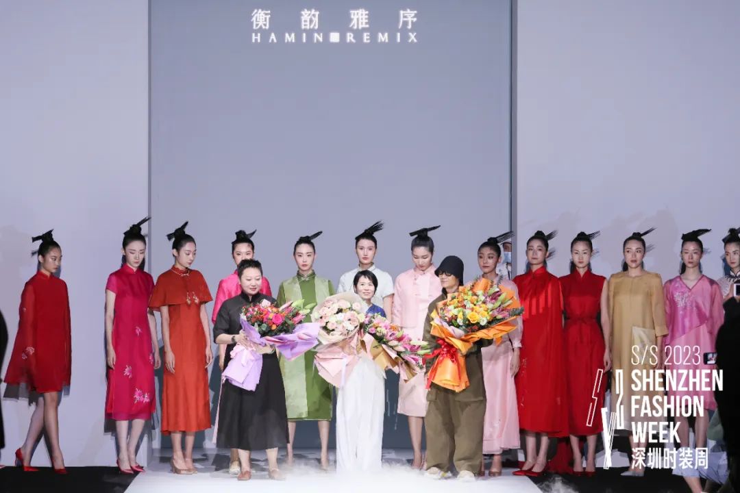 衡韵雅序服装郑州店,衡韵雅序郑州机场