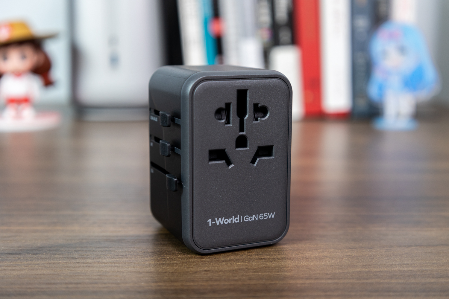 出国需要准备哪些证件,出国办理护照需要准备些什么