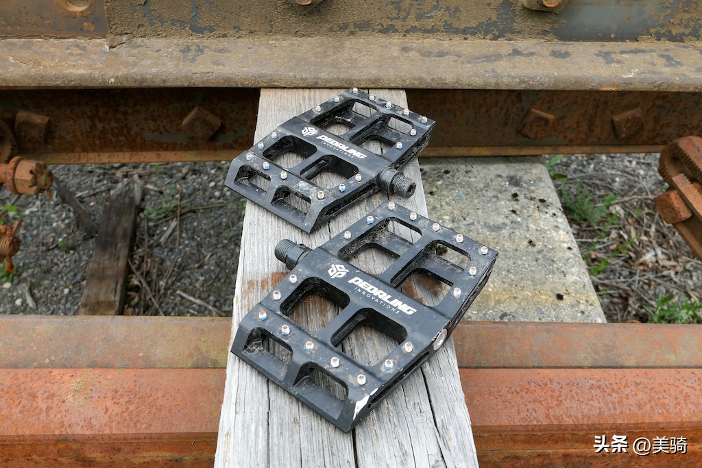 椤剁骇骞宠笍鎺ㄨ崘,骞宠笍閫夋嫨鍝