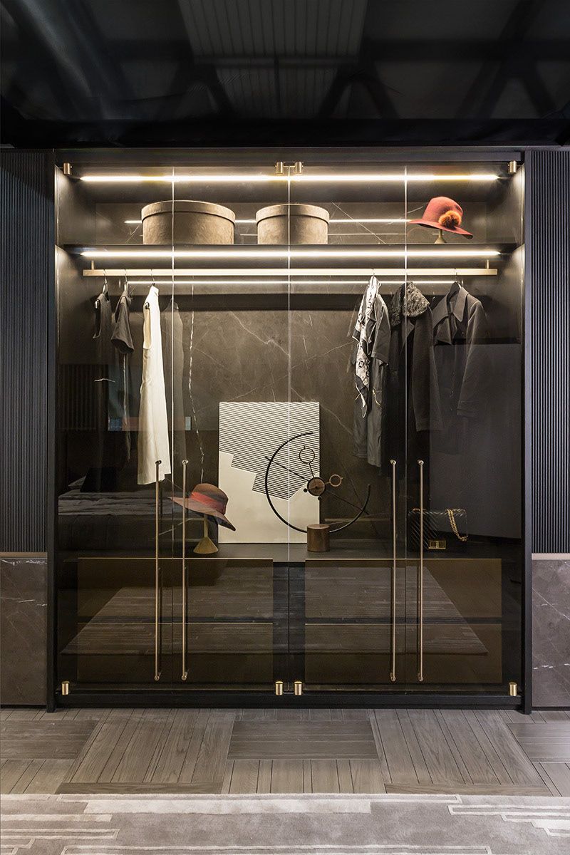 房子装修收好这份定制家具攻略,卧室定制衣柜好还是买成品衣柜好